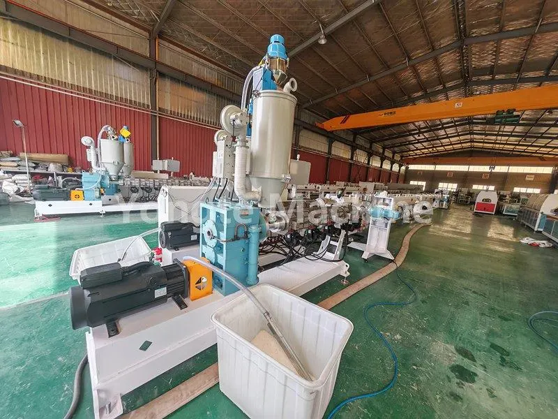 Yongte 16-63 mm PPR kolmekihiline torude ekstrusiooniliin Alžeeria klientidele on edukalt lõpetanud kasutuselevõtu ja vastuvõtmise