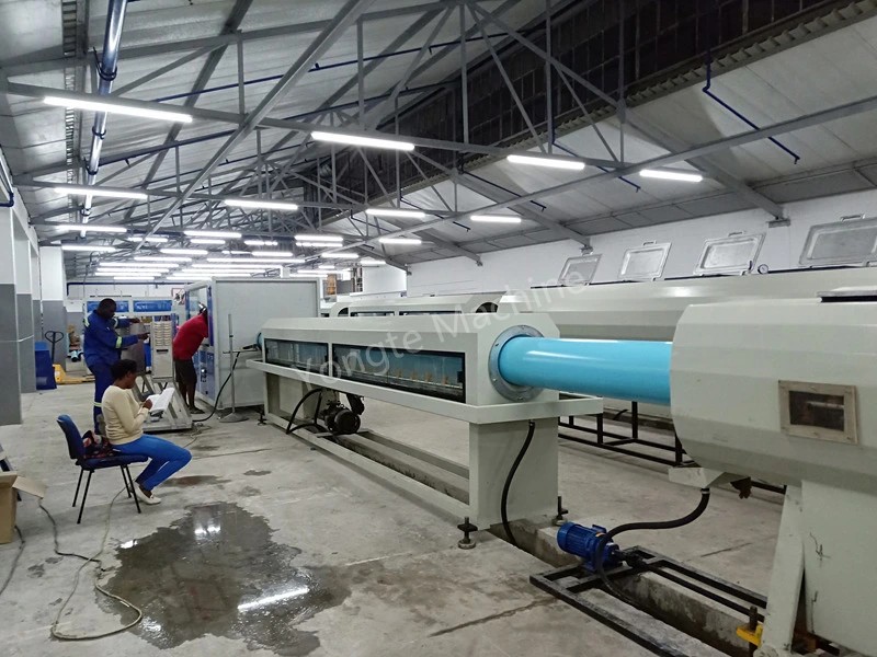 Aafrika 200-400 mm PVC torude valmistamise masin