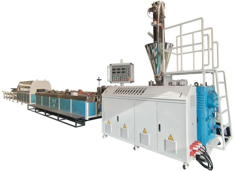 Puitplastmasin, milles kasutatakse 50–70% puidupulbrit